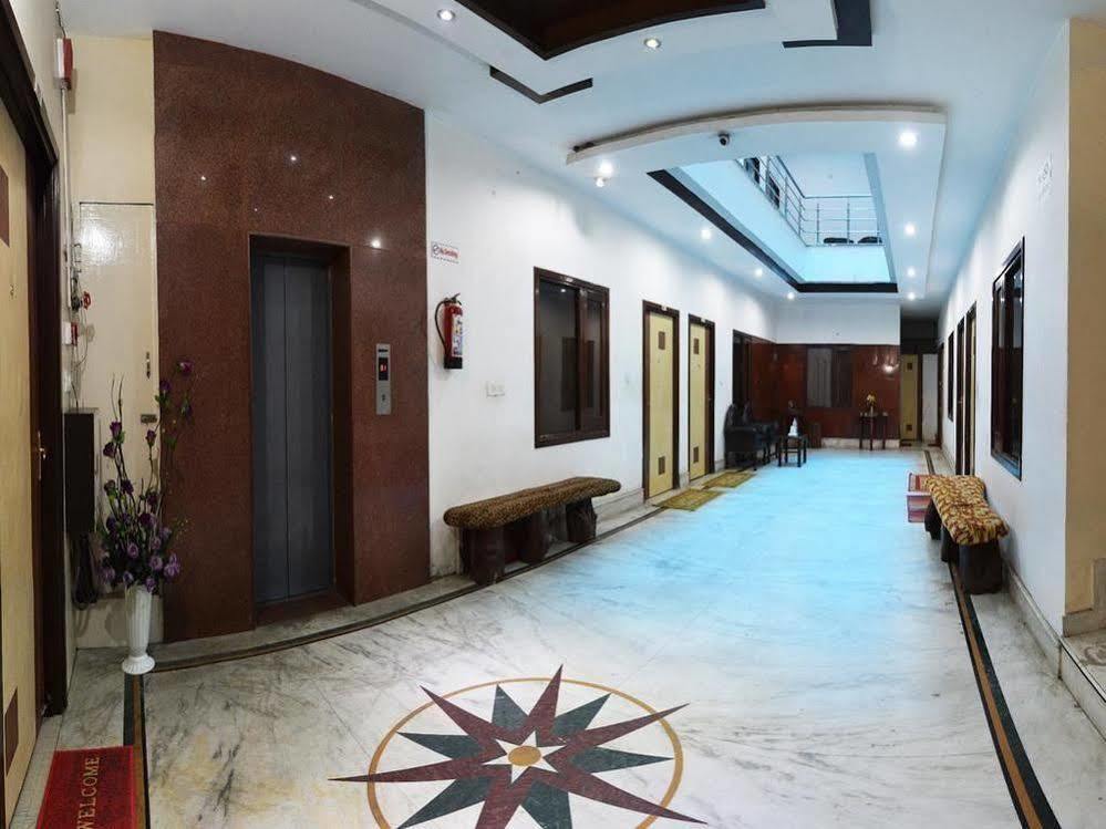 Hotel Hk Continental Amritsar Exterior foto